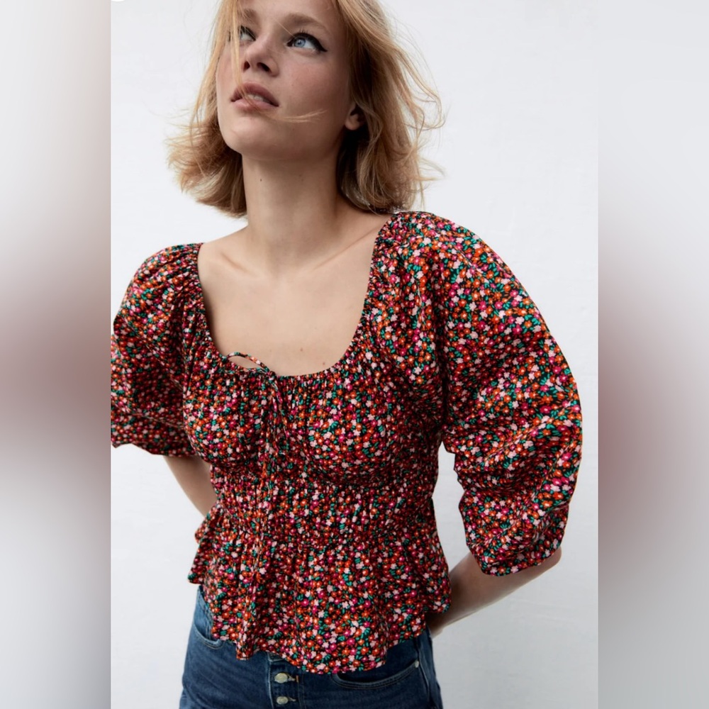 Zara Floral Poplin Cropped Blouse